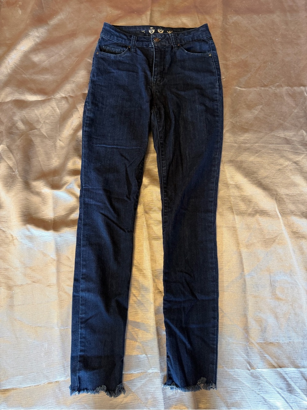 CO Womens Skinny Jeans in Dark Indigo